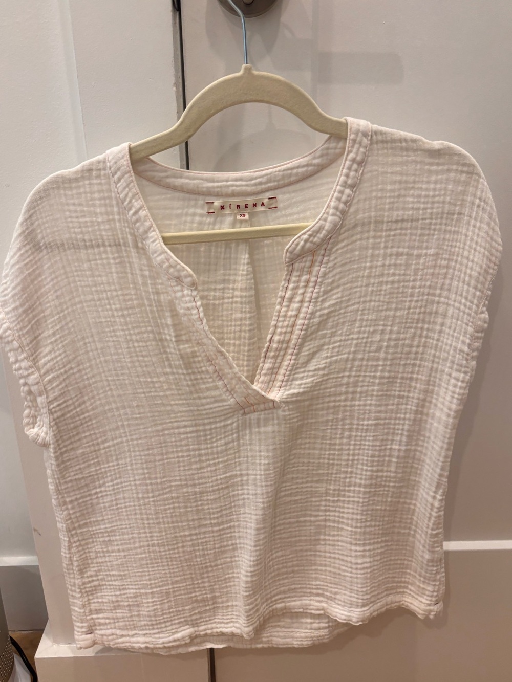 XiRENA Cream Gauze Split-Neck Women’s Top with embroidery